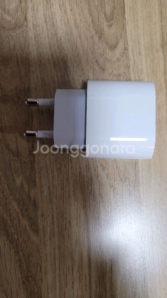 애플 20W 충전기--0