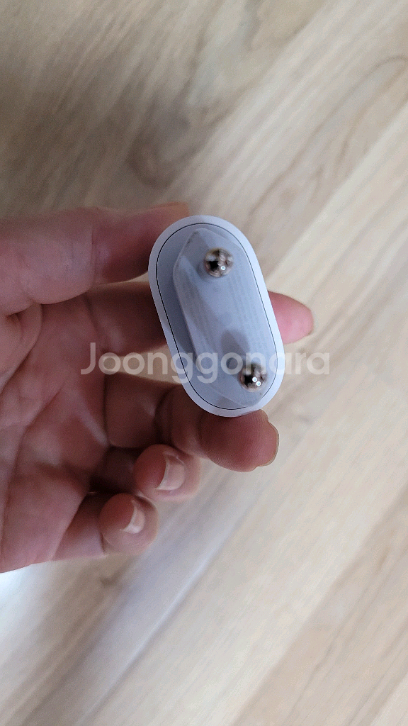 애플 20W 충전기--1