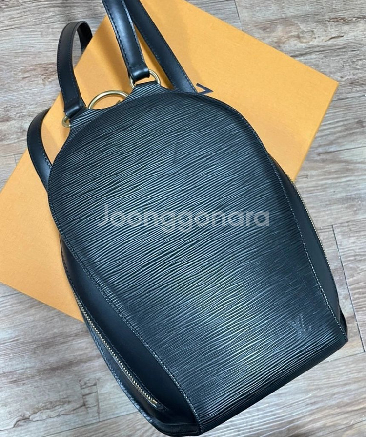 루이비통 예삐 백팩 인기제품 정품!--0