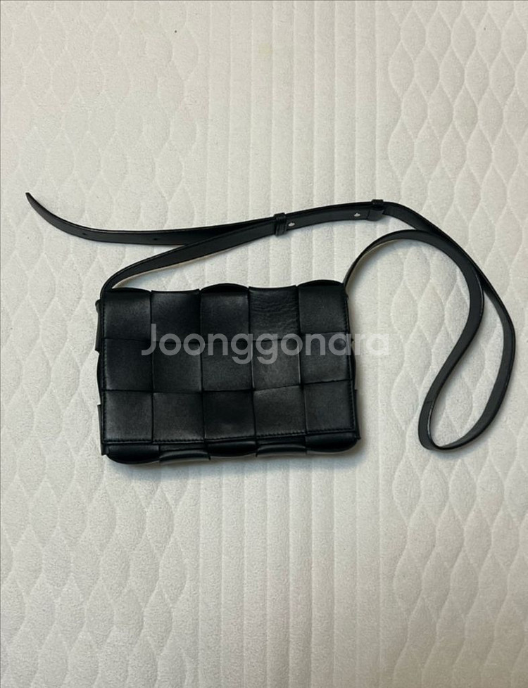 보테가베네타 카세트백--0