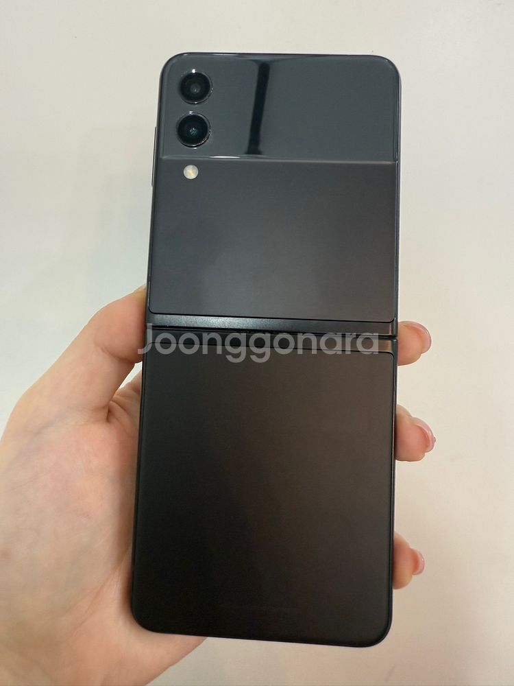 갤럭시Z플립3 256GB 블랙 100817--0
