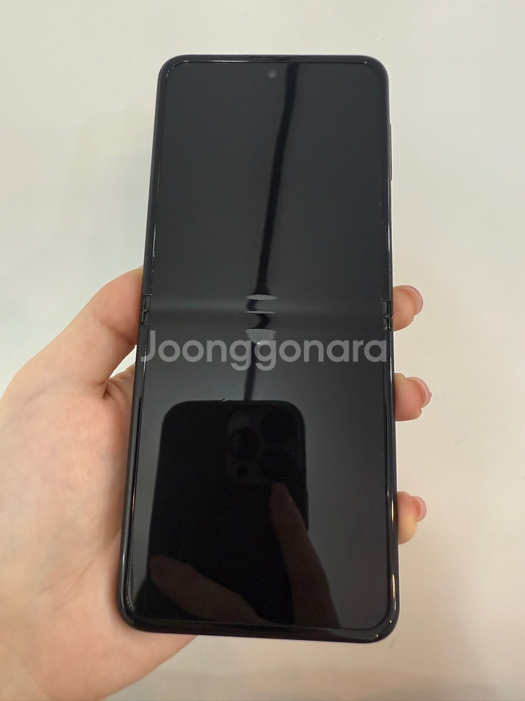 갤럭시Z플립3 256GB 블랙 100817--1