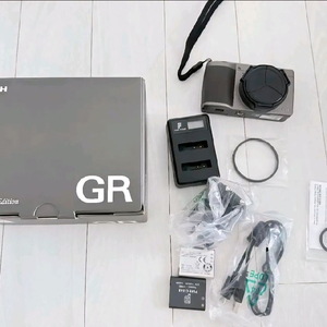 리코 GR III Diary Edition