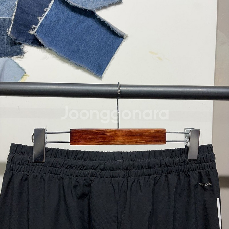 (30~32인치) 아디다스 스포츠 운동 밴딩 반바지--5