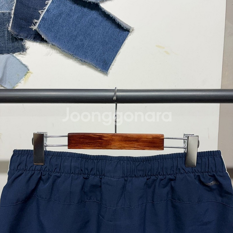 (32~34인치) 아디다스 운동 스포츠 밴딩 반바지--4
