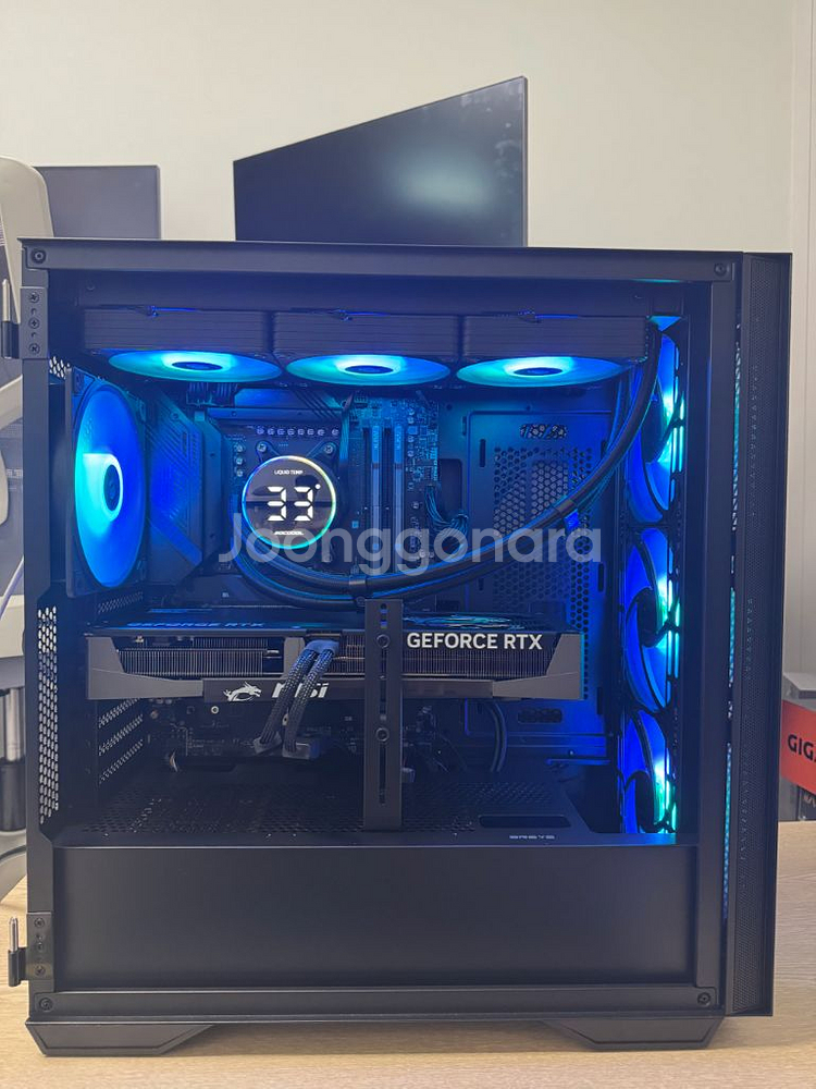 [게이밍 PC] 9800X3D + RTX 5070 Ti--0