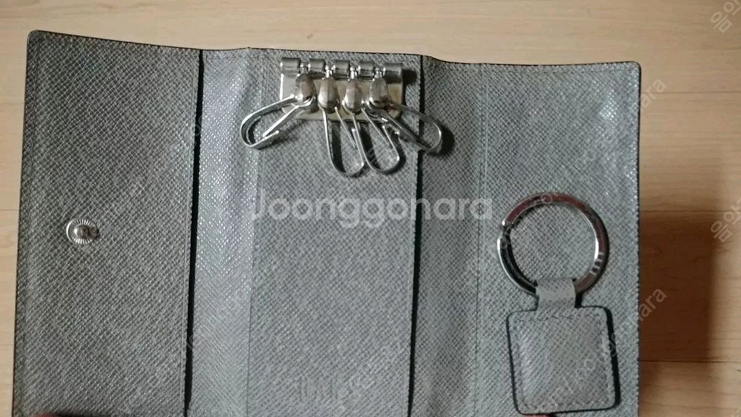 닥스 소가죽 키홀더팝니다--1