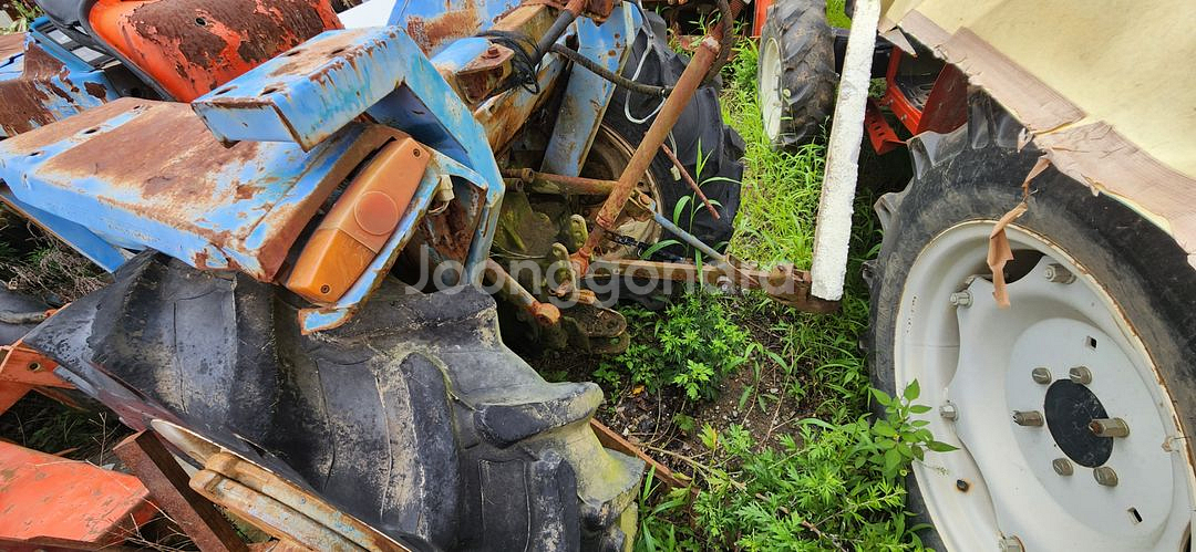 동양 TL2540 트랙터 트랙트 수리용이나 부품용으로팝--2