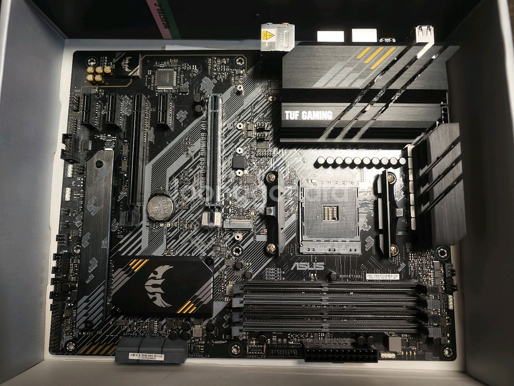 TUF GAMING B-550 PRO 메인보드--0