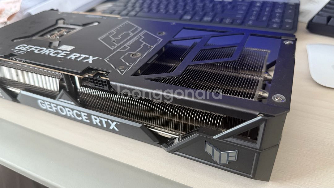 ASUS TUF 게이밍 RTX 4090 O24G OC--1