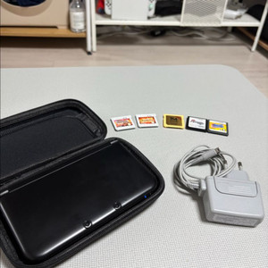 닌텐도 3ds xl 팝니다. 순정 일괄