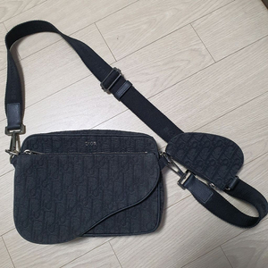 디올 오블리크 트리플 파우치 새들 크로스백 메신저 백