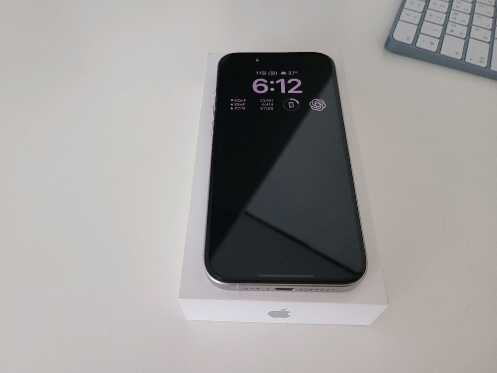 애플 아이폰15 프로 128기가 팝니다.--5