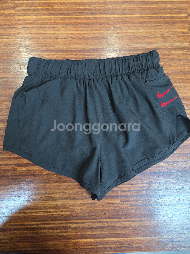나이키 여성 더블스우시 러닝 쇼츠반바지 m--0