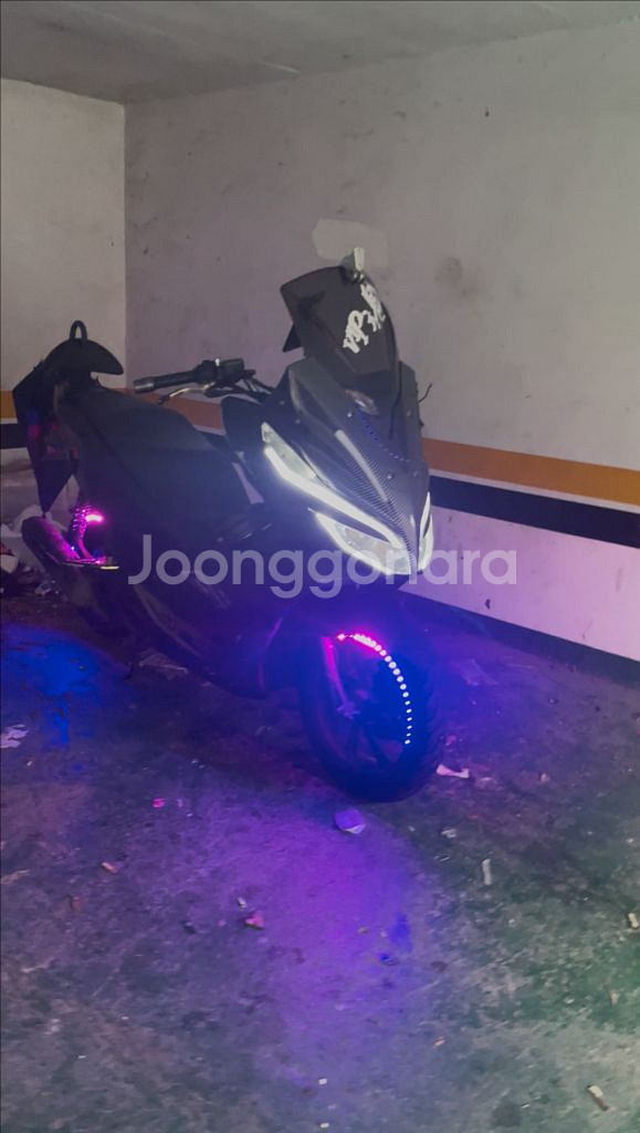 pcx 풀튜닝 묻따 부품 차량--0