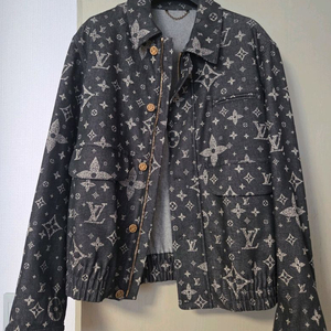 루이비통 데님 자켓 52 싸게 팝니다