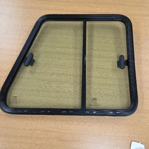 캠핑카 창문 카라반창문 자작용 창문.