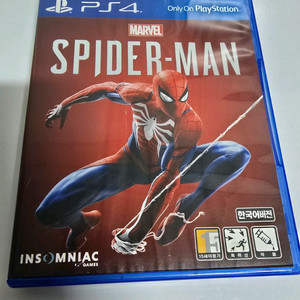ps4 스파이더맨 팝니다.