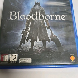 ps4 블러드본 팝니다.