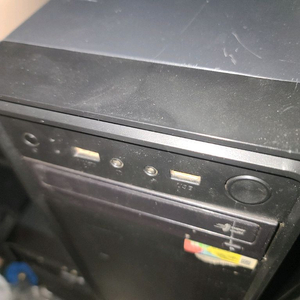 팬티엄 g3260 4g 램 600w 파워 본체