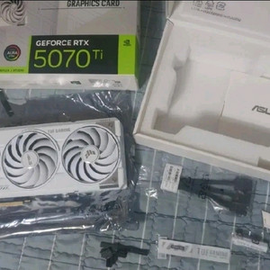 (평택)RTX 5070 Ti TUF 게이밍 OC 화이트