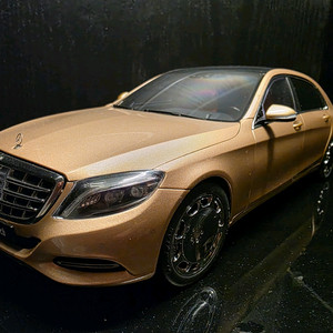 AUTOart 마이바흐 S600 1/18