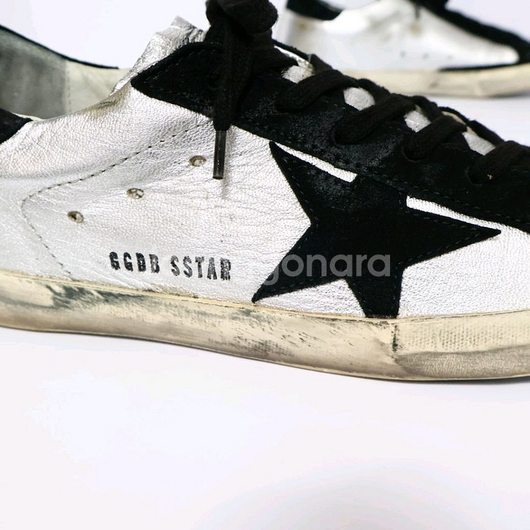 골든구스 슈퍼스타 블랙탭 빈티지 스니커즈 40/255--7