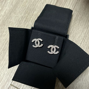 샤넬 cc로고 귀걸이
