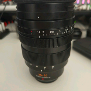 라이카 파나소닉 25-50mm F1.7