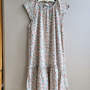 모다까리나 140size 원피스