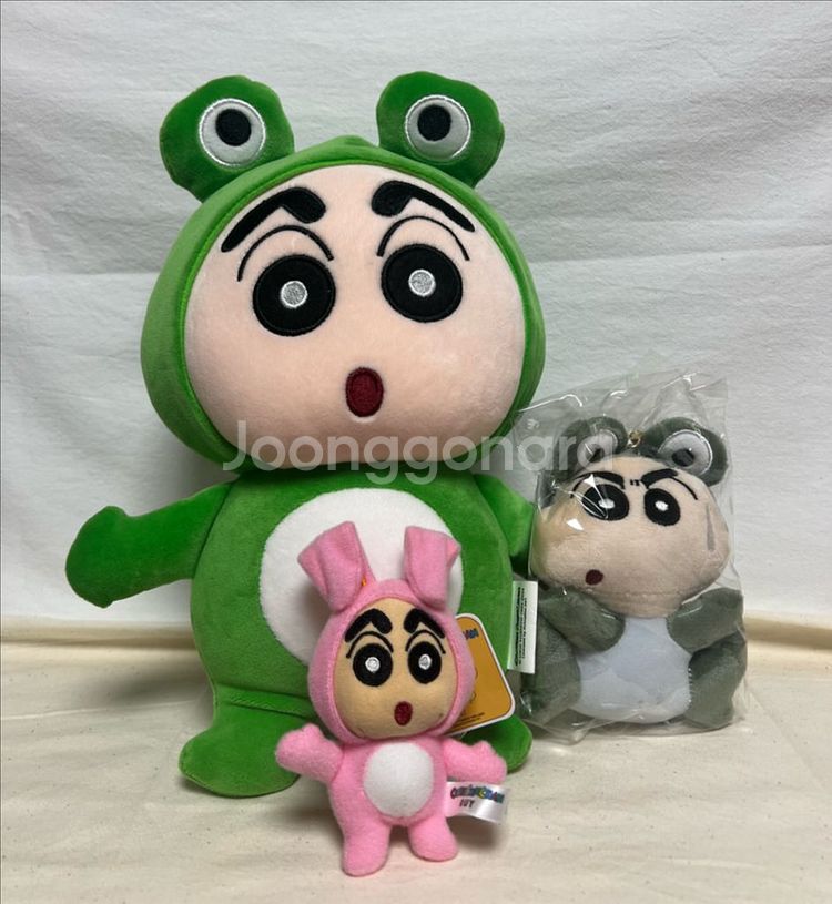 일괄 짱구는 못말려 중형 모찌 개구리&토끼 키링 3개--1