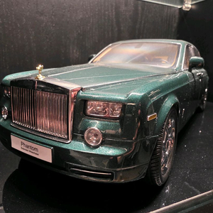 쿄쇼 롤스로이스 팬텀 1/18 브리티쉬그린