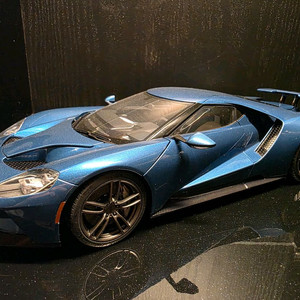 오토아트 포드 GT 1/18 리퀴드블루