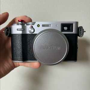 후지필름 x100v(1200컷) 팝니다