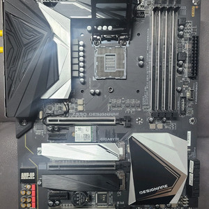 Gigabyte Z390 Designare 최상위보드