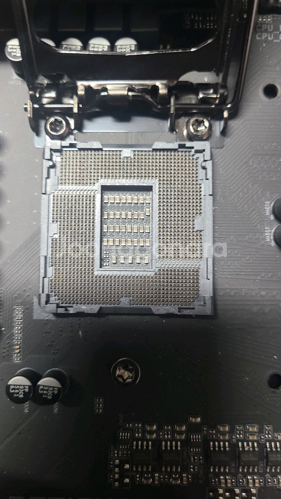 Gigabyte Z390 Designare 최상위보드--1