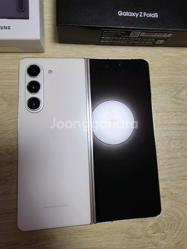 갤럭시 Z 폴드5 512GB 크림색--1