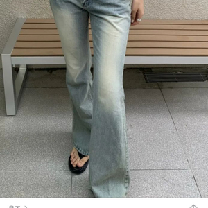 로우라이즈 데님 부츠컷