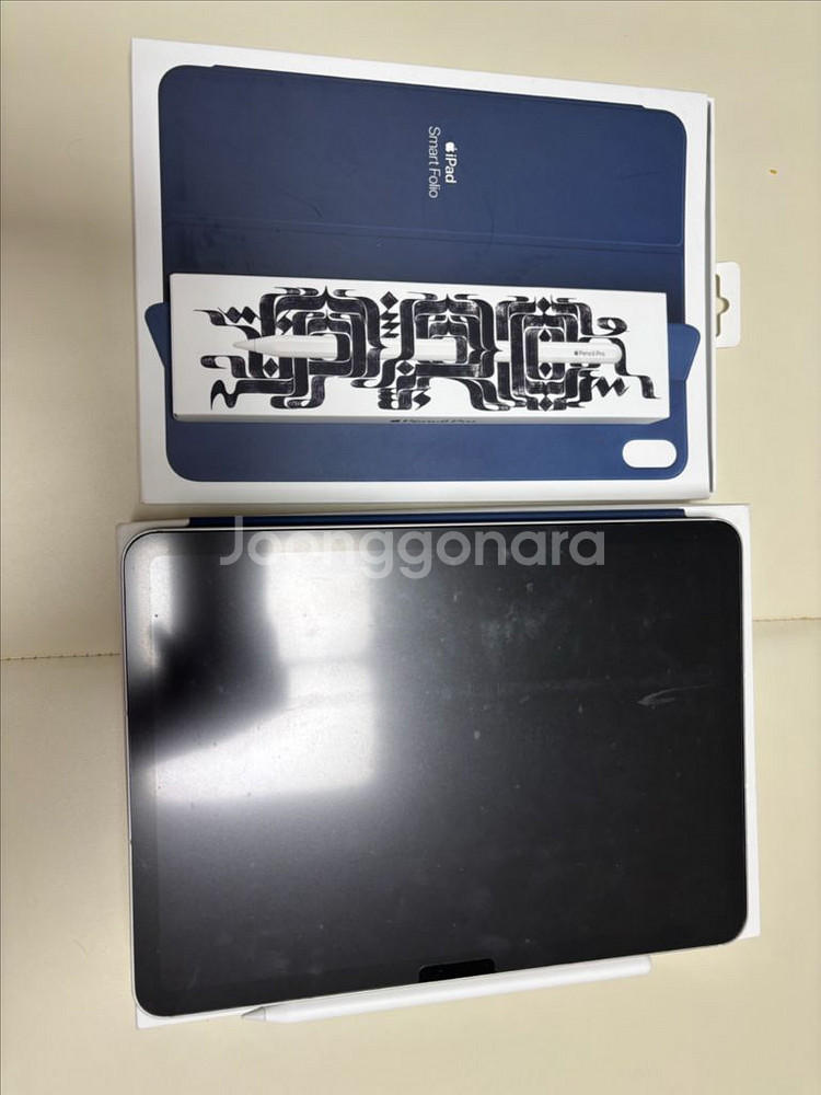 아이패드 m2 11인치 셀룰러 팝니다.--2