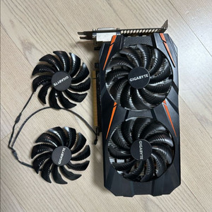 기가바이트 1060 3gb + 추가팬