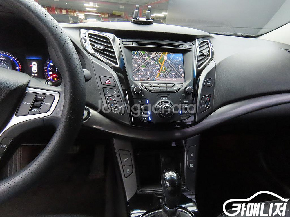[현대]i40Saloon 1.7 VGT MODERN #--9