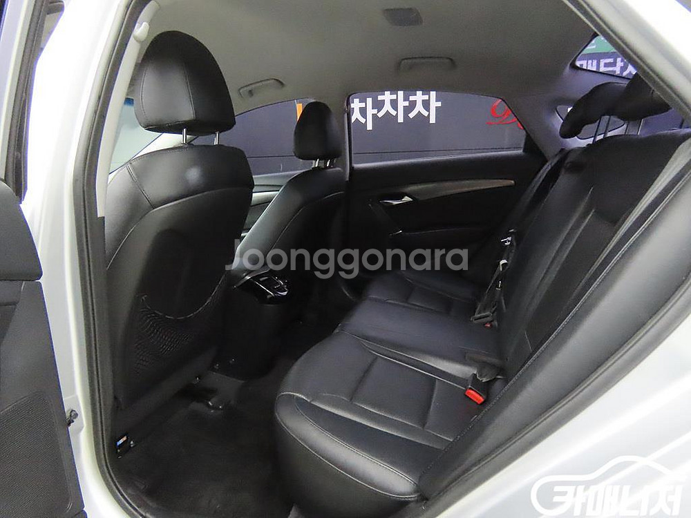 [현대]i40Saloon 1.7 VGT MODERN #--5