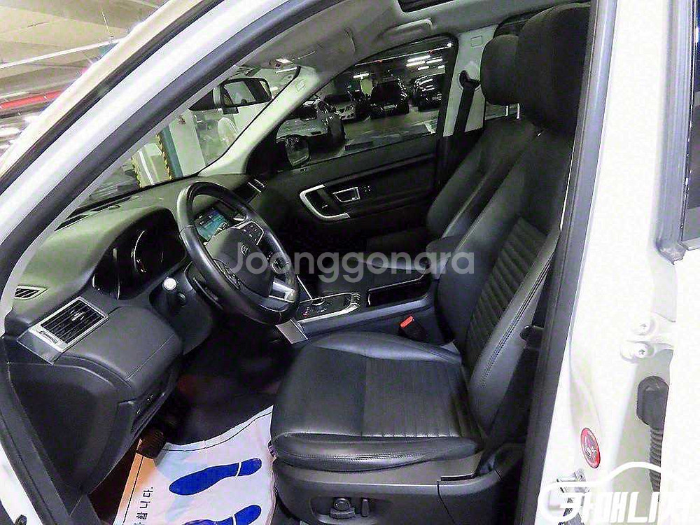 [랜드로버]디스커버리 스포츠 2.0 TD4 HSE 럭셔--5