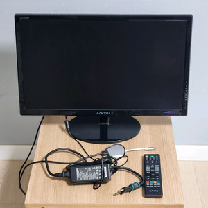 TV 모니터 리모콘 + 엑사비오(Xavvio) X23