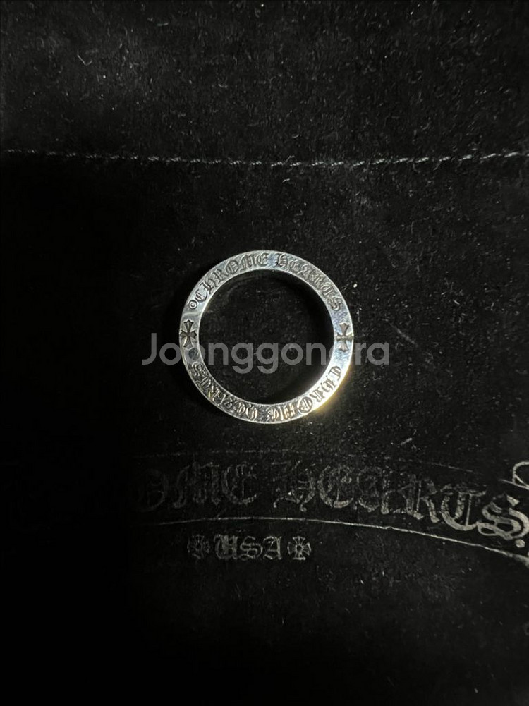 [ 정품 / 상태 최상 ] 크롬하츠 포에버링--1