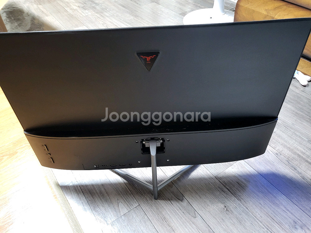 한성 모니터 27인치 144hz 판매합니다--1