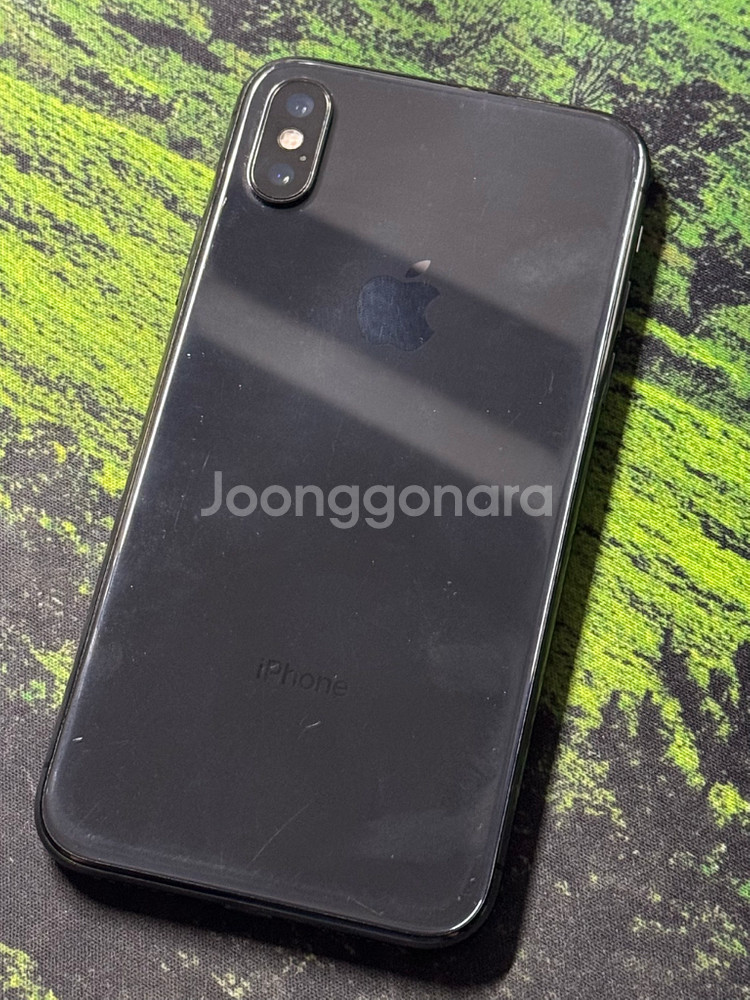 아이폰 X 64 블랙 팝니다--1