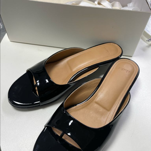 레멜 지나샌들 240 거의 새제품