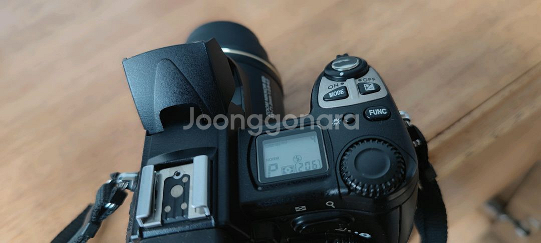 # 니콘 nikon 쿨픽스 5700 하이엔드 셀프 디카--4