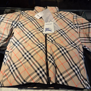 버버리 체크 패턴 패딩 S